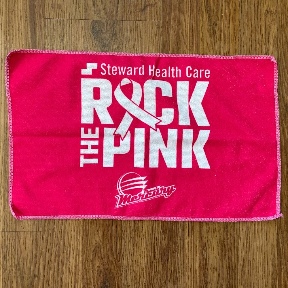 Phoenix Mercury WNBA BASKETBALL ROCK THE PINK Reversible SGA Fan Rally Towel!